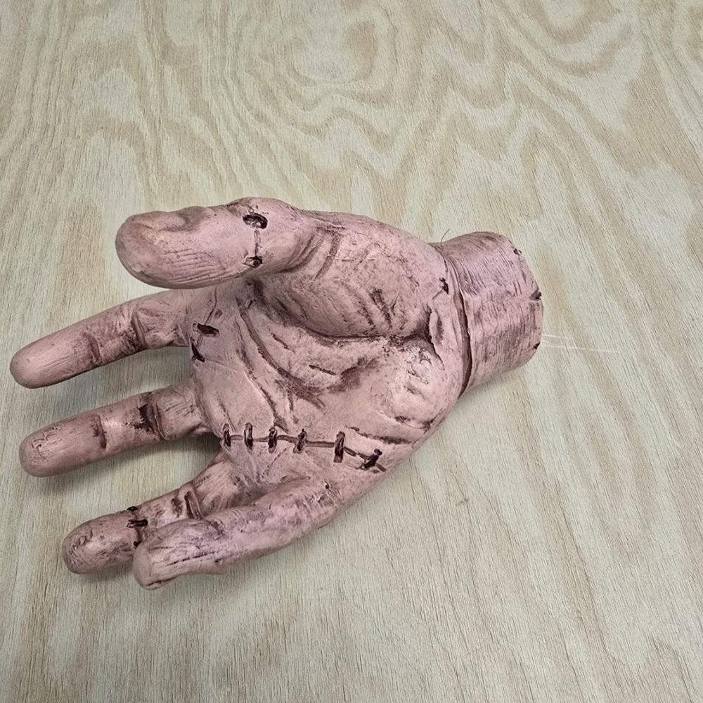 The Thing - Picture 3 of 5